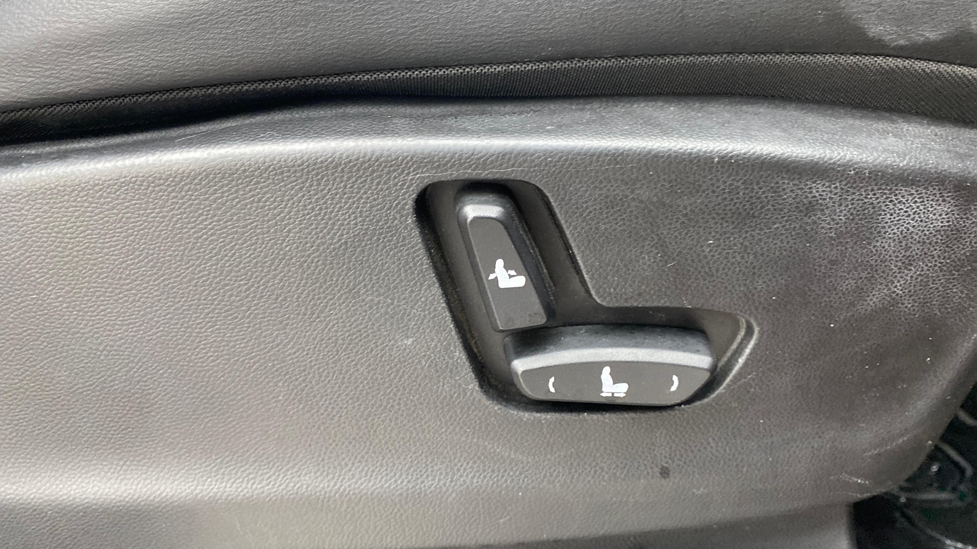 View 2019 MG Hector Sharp Hybrid BS IV Image 11 Used 2019 MG Hector Sharp Hybrid BS IV Image 11