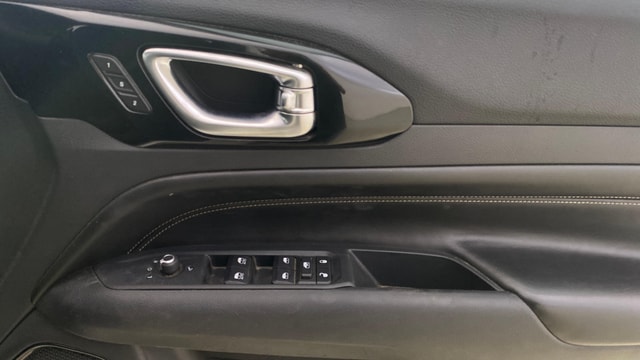 View Jeep Compass Image 39 Used Jeep Compass Image 39