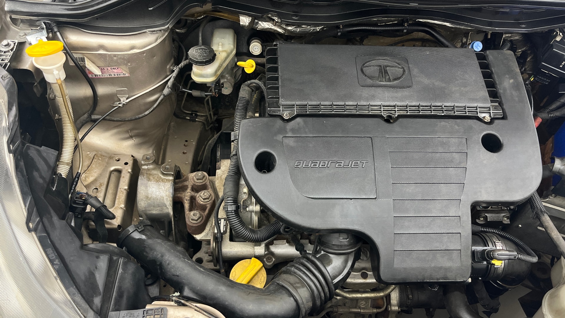 View 2015 Tata Bolt XE Quadrajet 75PS Diesel Image 3 Used 2015 Tata Bolt XE Quadrajet 75PS Diesel Image 3