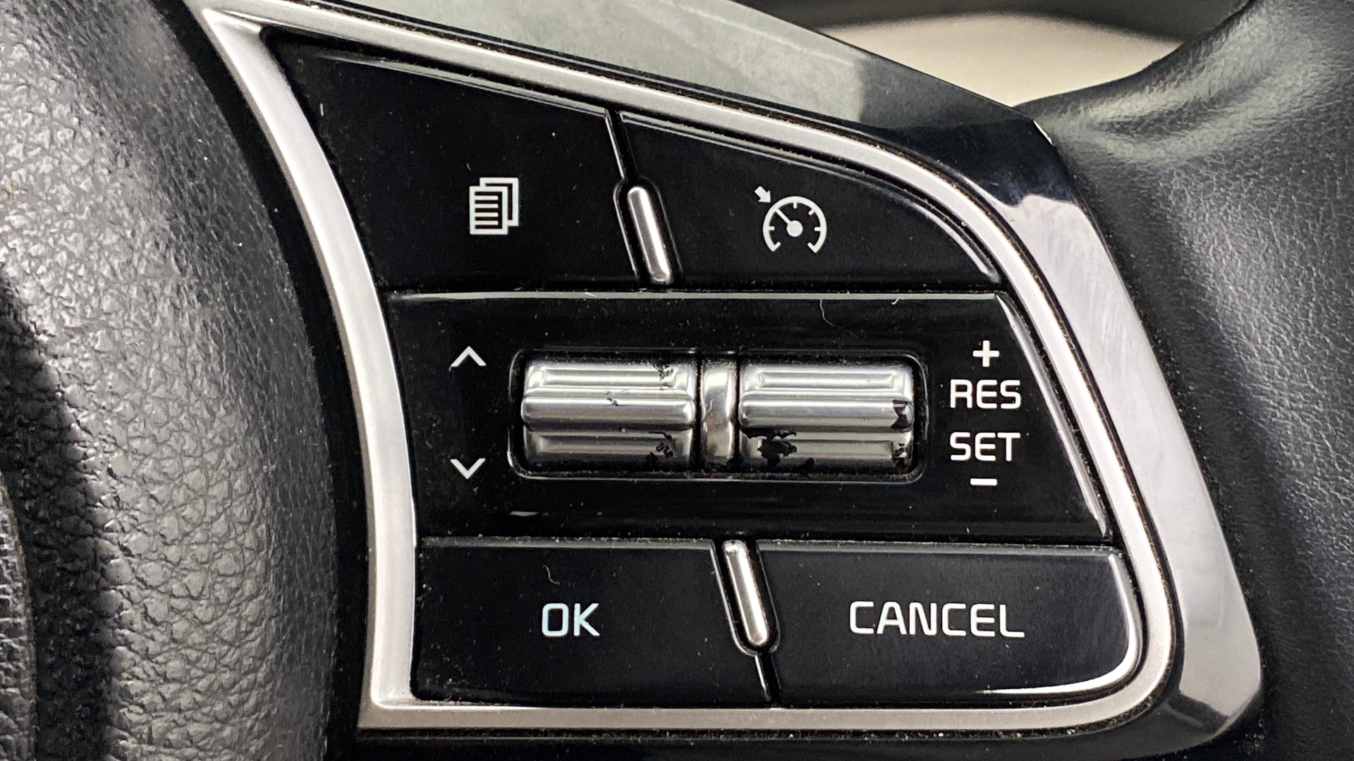 Used 2022 Kia Sonet Used 2022 Kia Sonet