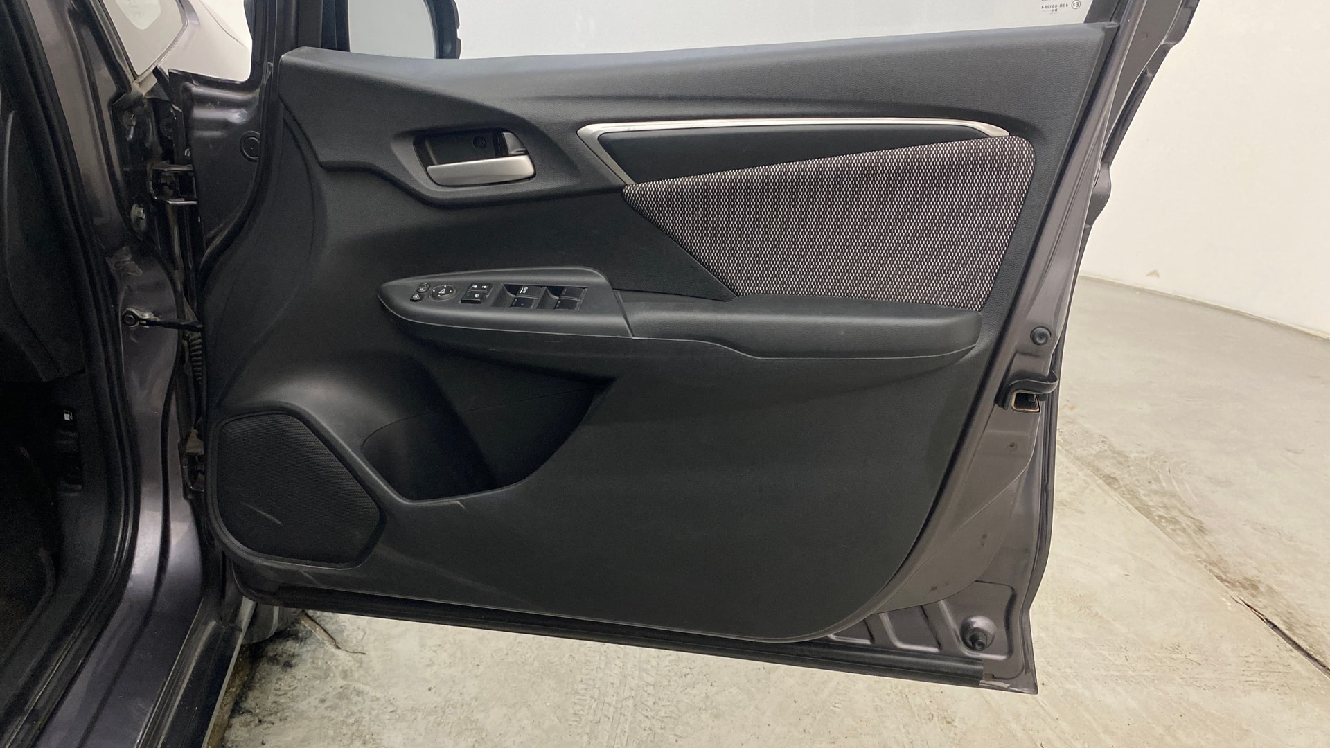 View 2018 Honda WR-V S MT Diesel Edge Edition Image 34 Used 2018 Honda WR-V S MT Diesel Edge Edition Image 34