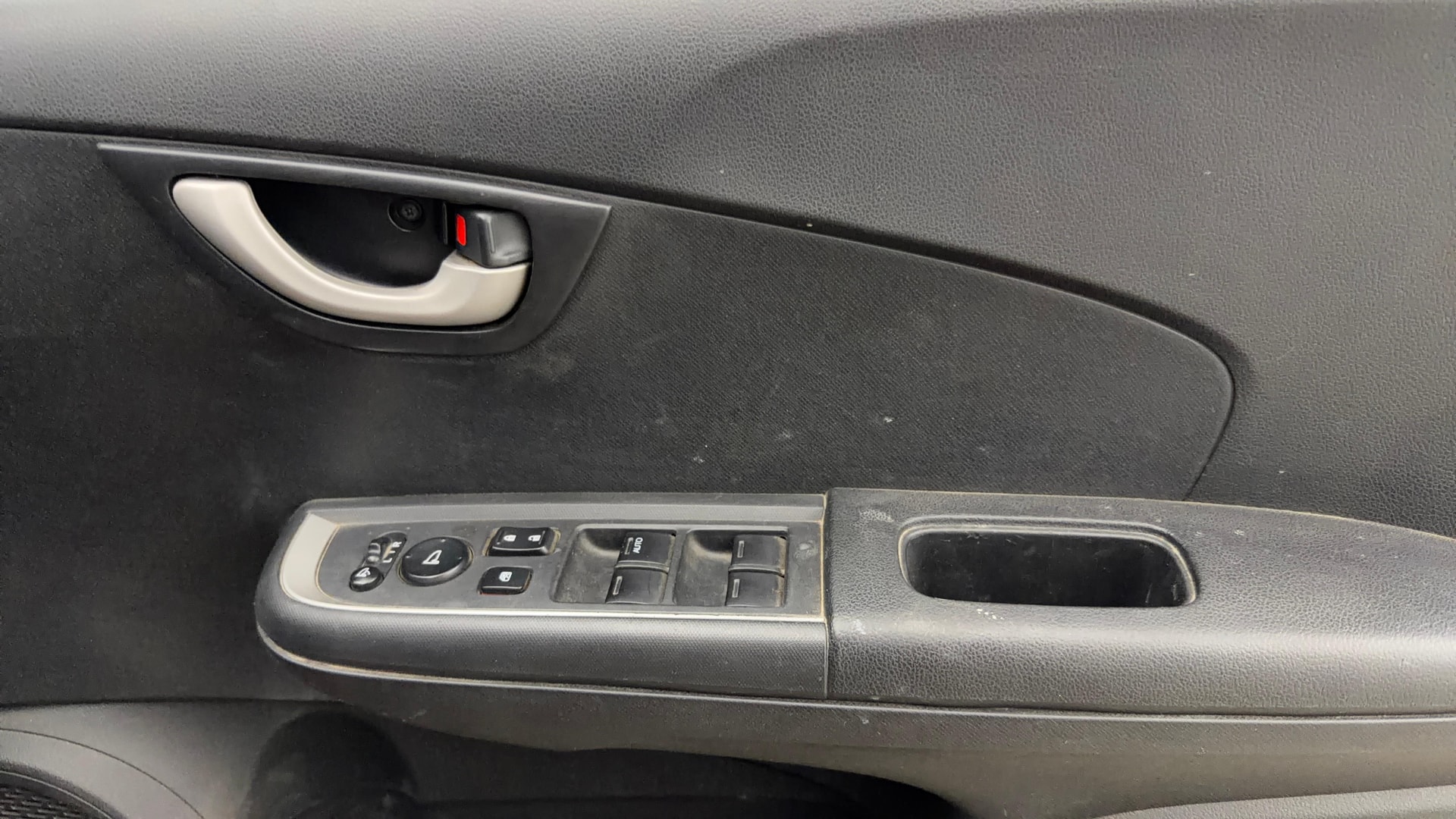 View 2017 Honda BR-V E Diesel Image 33 Used 2017 Honda BR-V E Diesel Image 33