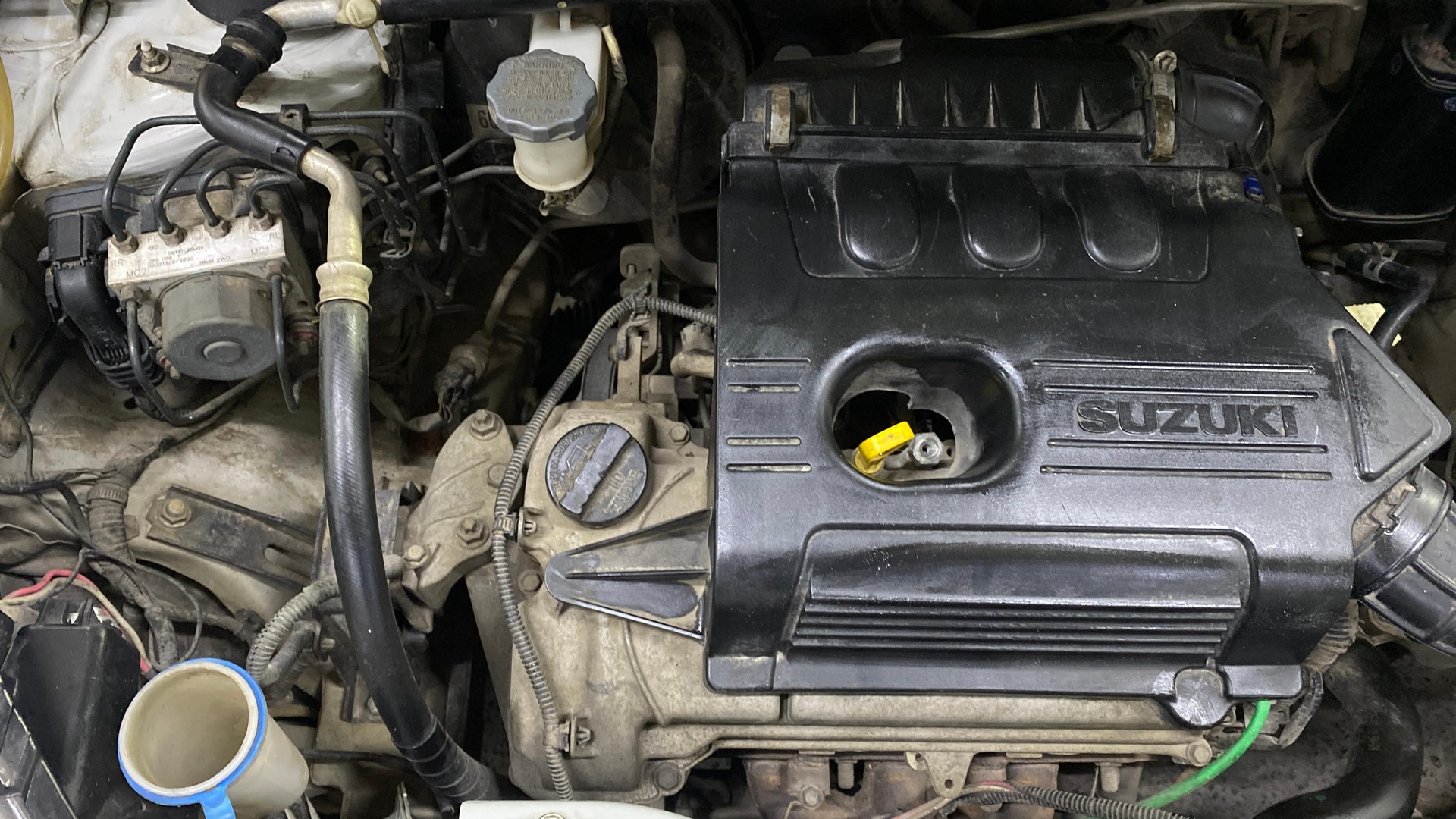 View 2019 Maruti Suzuki 1000 Base Variant Image 3 Used 2019 Maruti Suzuki 1000 Base Variant Image 3