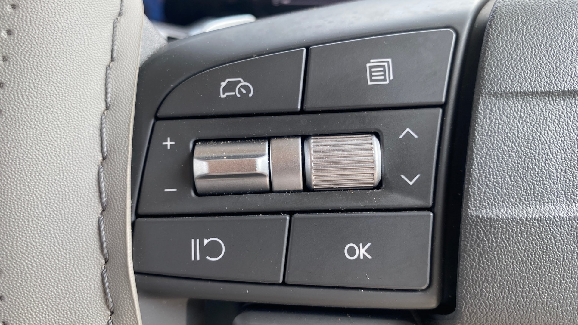 Used 2025 Kia Syros Used 2025 Kia Syros