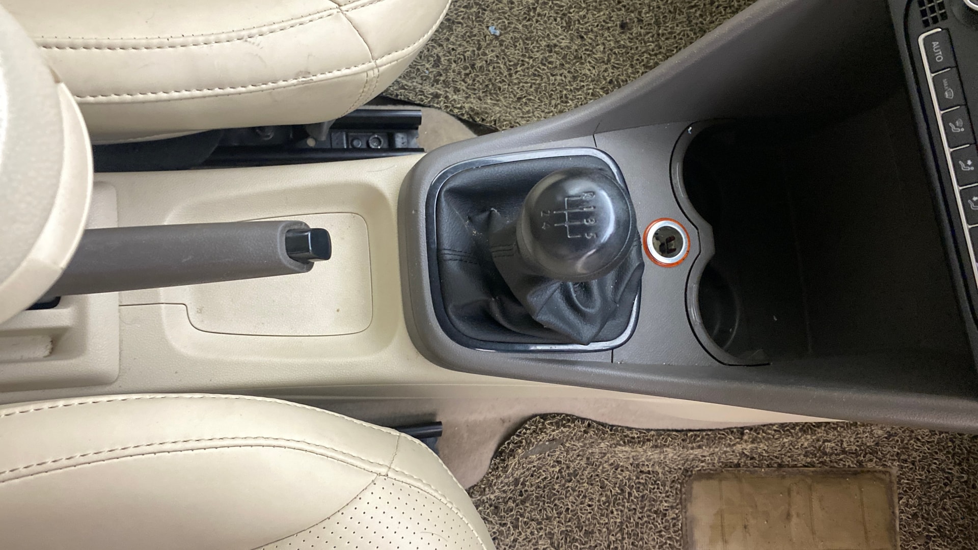 Used 2014 Volkswagen Vento Used 2014 Volkswagen Vento