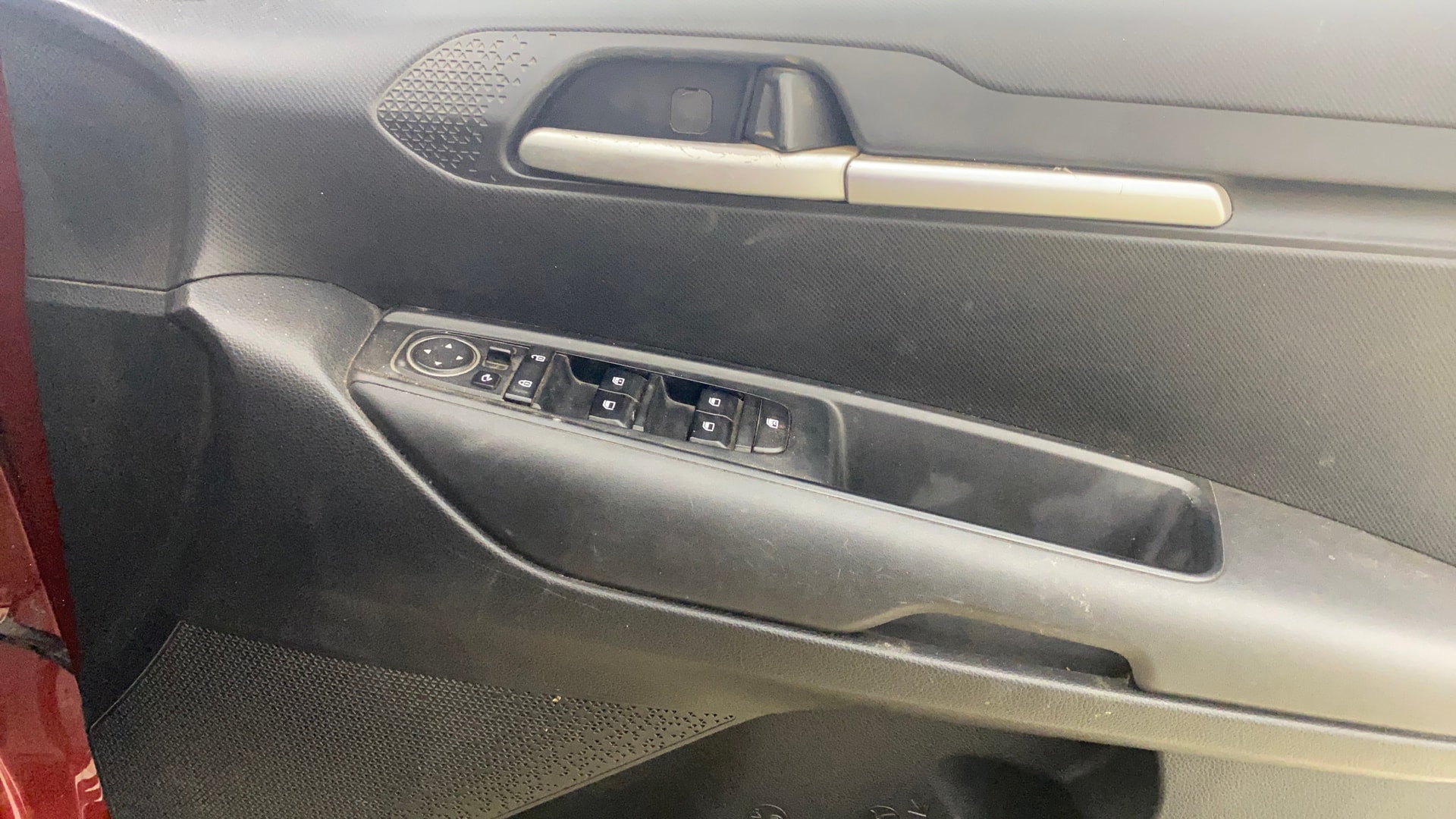 View 2023 Kia Sonet HTK Plus Diesel Image 33 Used 2023 Kia Sonet HTK Plus Diesel Image 33