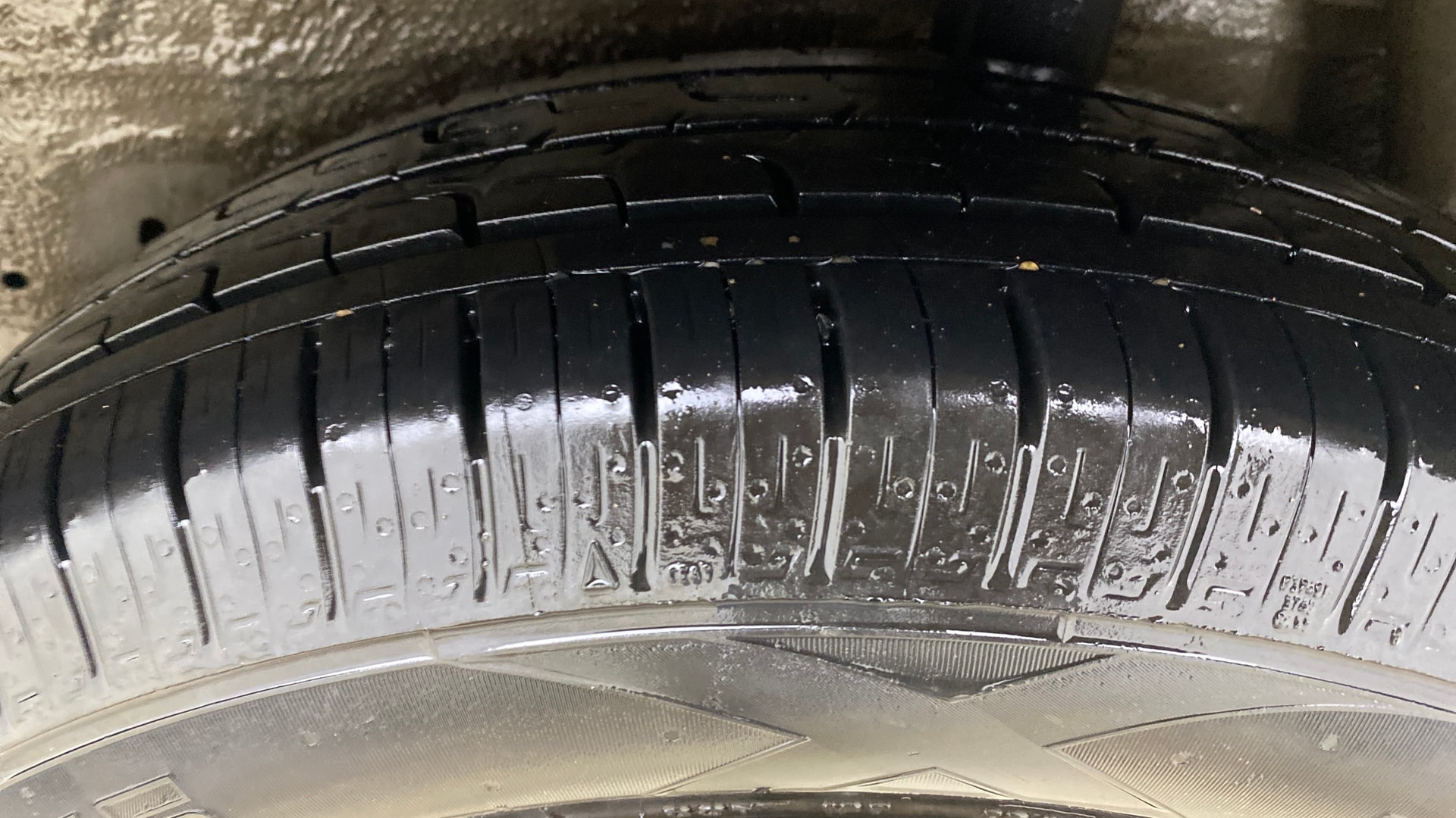 View 2018 Maruti Suzuki 1000 Base Variant Image 19 Used 2018 Maruti Suzuki 1000 Base Variant Image 19
