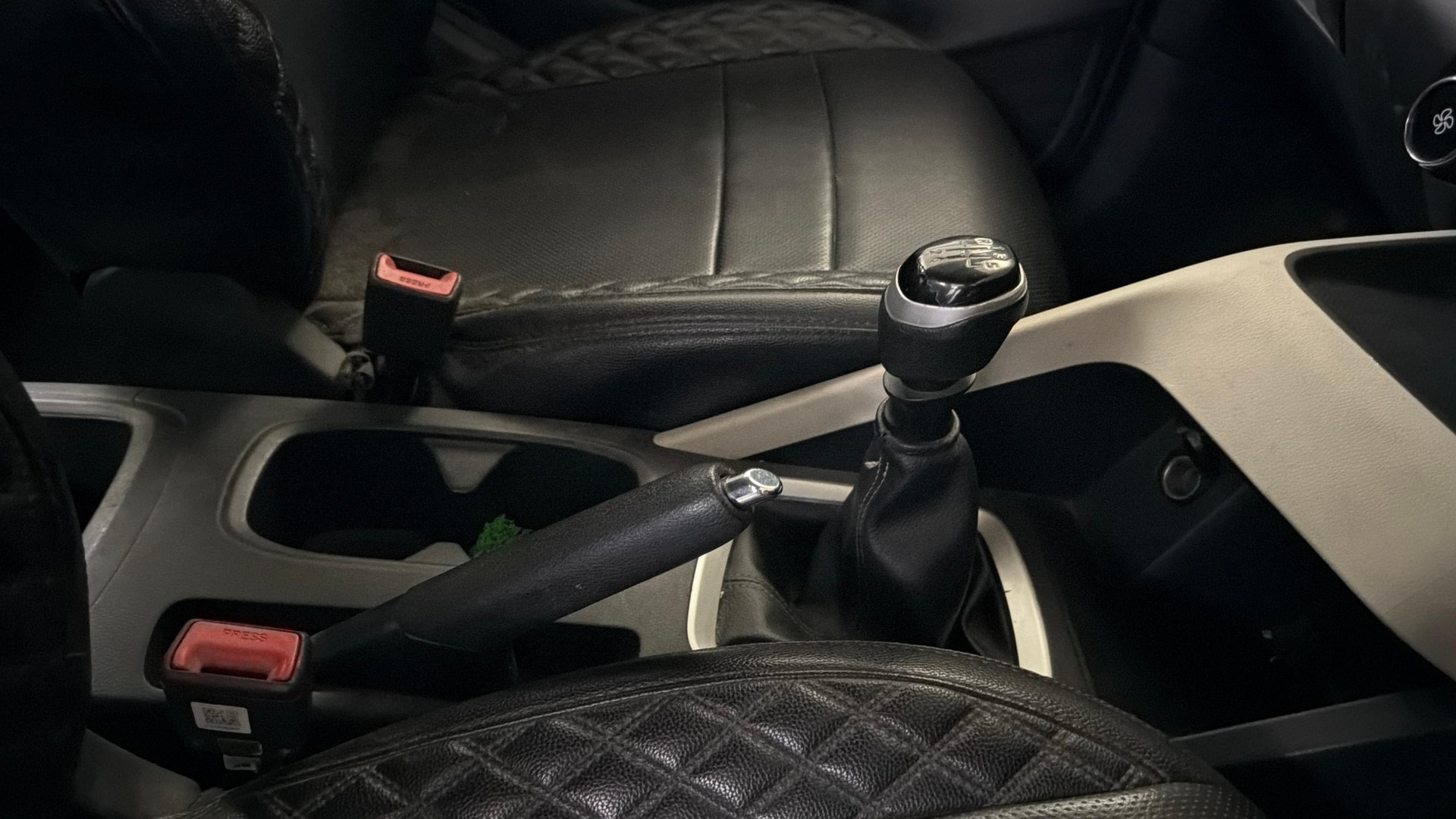 Used 2021 Nissan Magnite Used 2021 Nissan Magnite