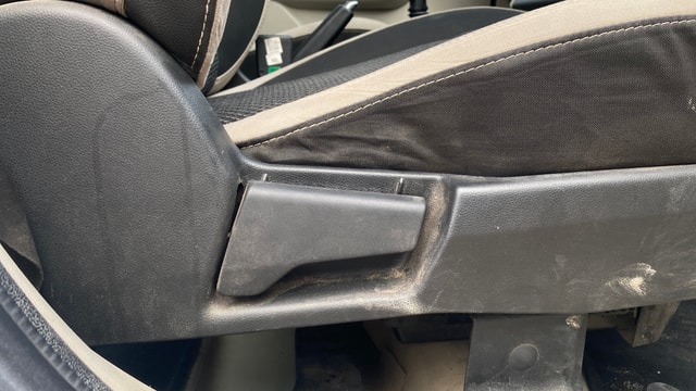 View Renault Triber Image 19 Used Renault Triber Image 19