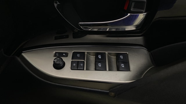 View Toyota Innova Crysta Image 35 Used Toyota Innova Crysta Image 35