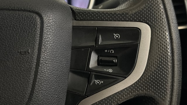 View Tata Harrier Image 3 Used Tata Harrier Image 3