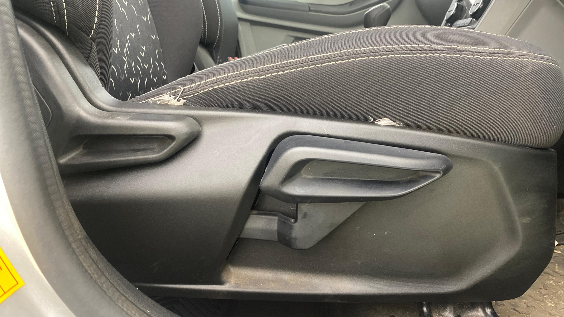 View 2021 Tata Tiago Revotorq XB Image 18 Used 2021 Tata Tiago Revotorq XB Image 18