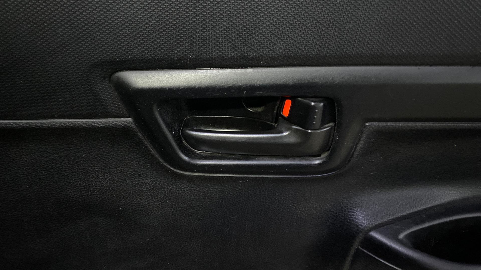 View 2022 Maruti Suzuki 1000 Base Variant Image 37 Used 2022 Maruti Suzuki 1000 Base Variant Image 37
