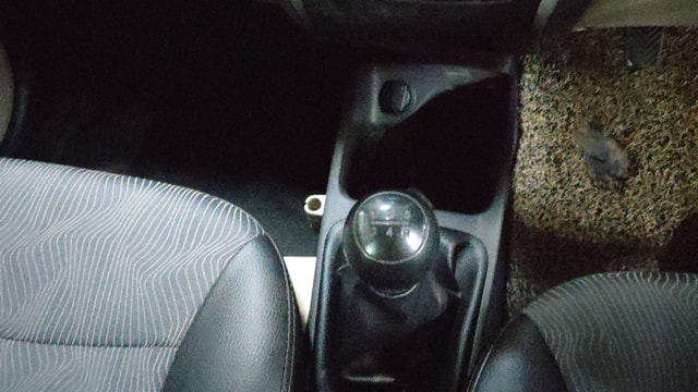 View Hyundai EON Image 37 Used Hyundai EON Image 37