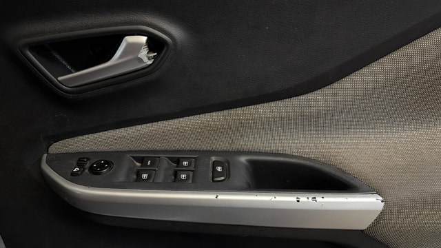 View Nissan Magnite Image 38 Used Nissan Magnite Image 38