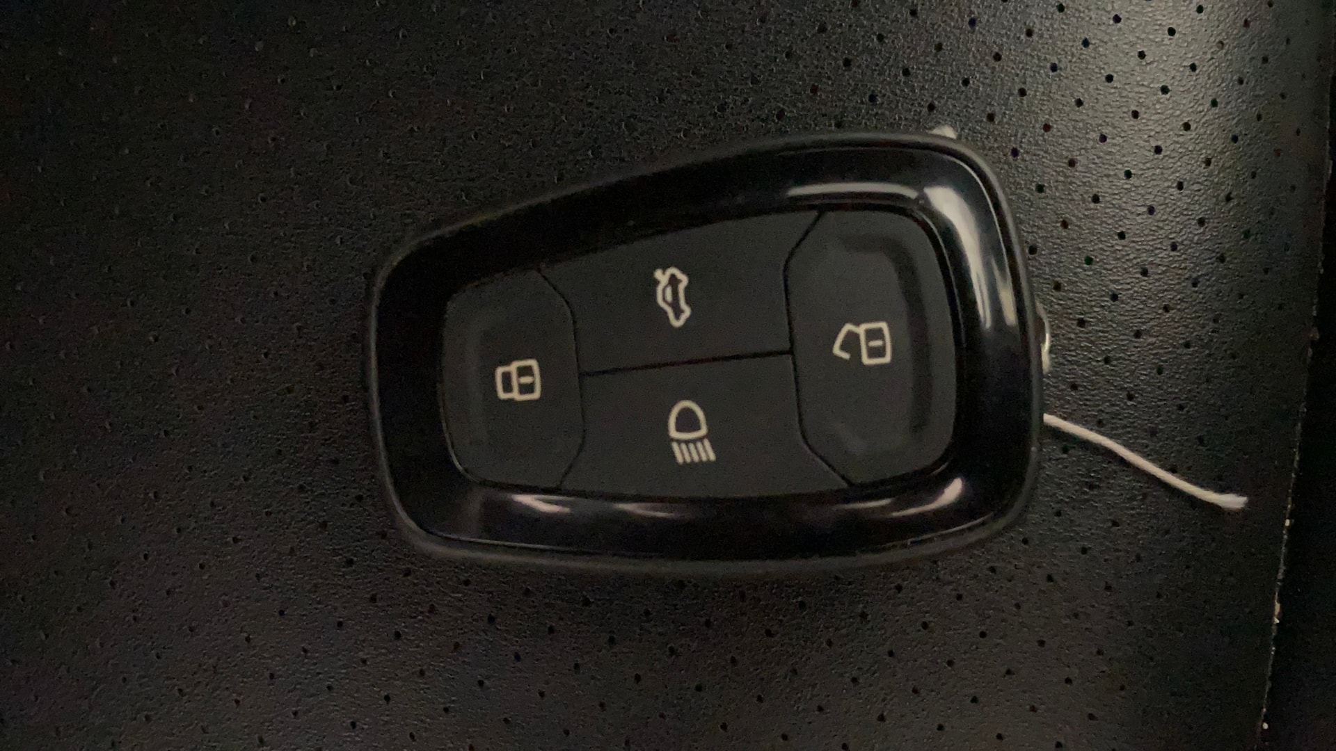 View 2021 Tata Nexon Revotron XE Image 27 Used 2021 Tata Nexon Revotron XE Image 27