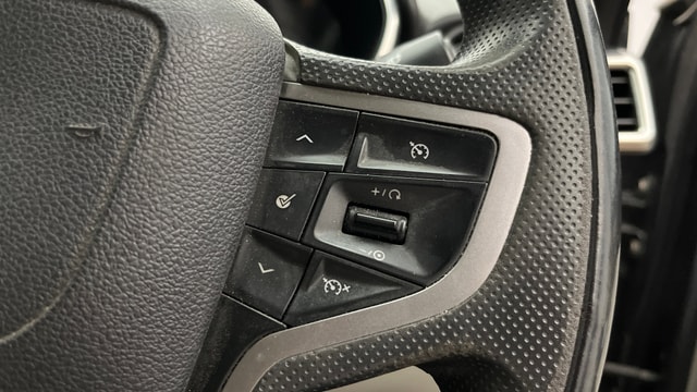 View Tata Safari Image 3 Used Tata Safari Image 3