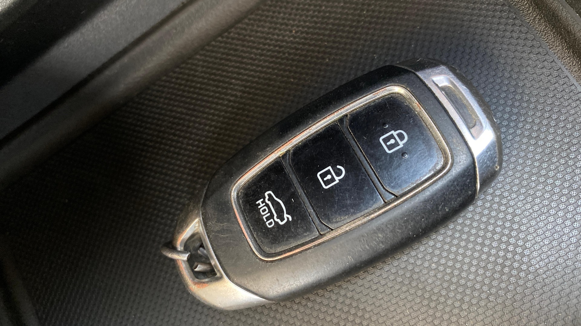 View 2018 Hyundai Verna 1.6 VTVT SX (O) AT Image 29 Used 2018 Hyundai Verna 1.6 VTVT SX (O) AT Image 29