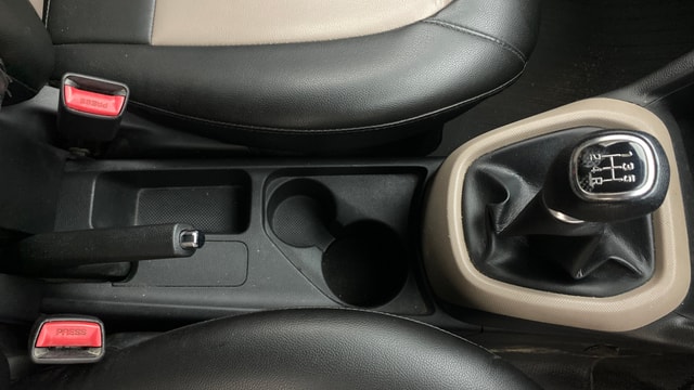 View Hyundai Grand i10 Image 39 Used Hyundai Grand i10 Image 39