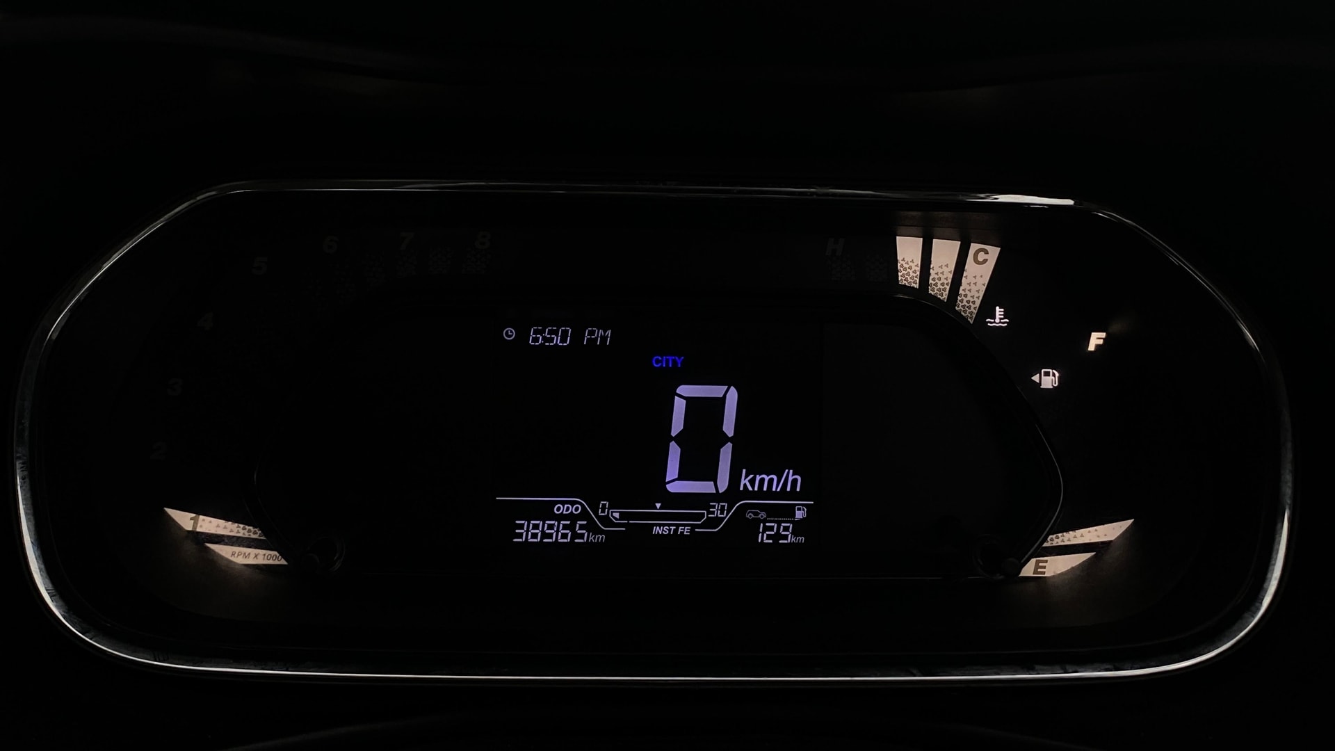 View 2023 Tata Nexon Revotron XE Image 34 Used 2023 Tata Nexon Revotron XE Image 34