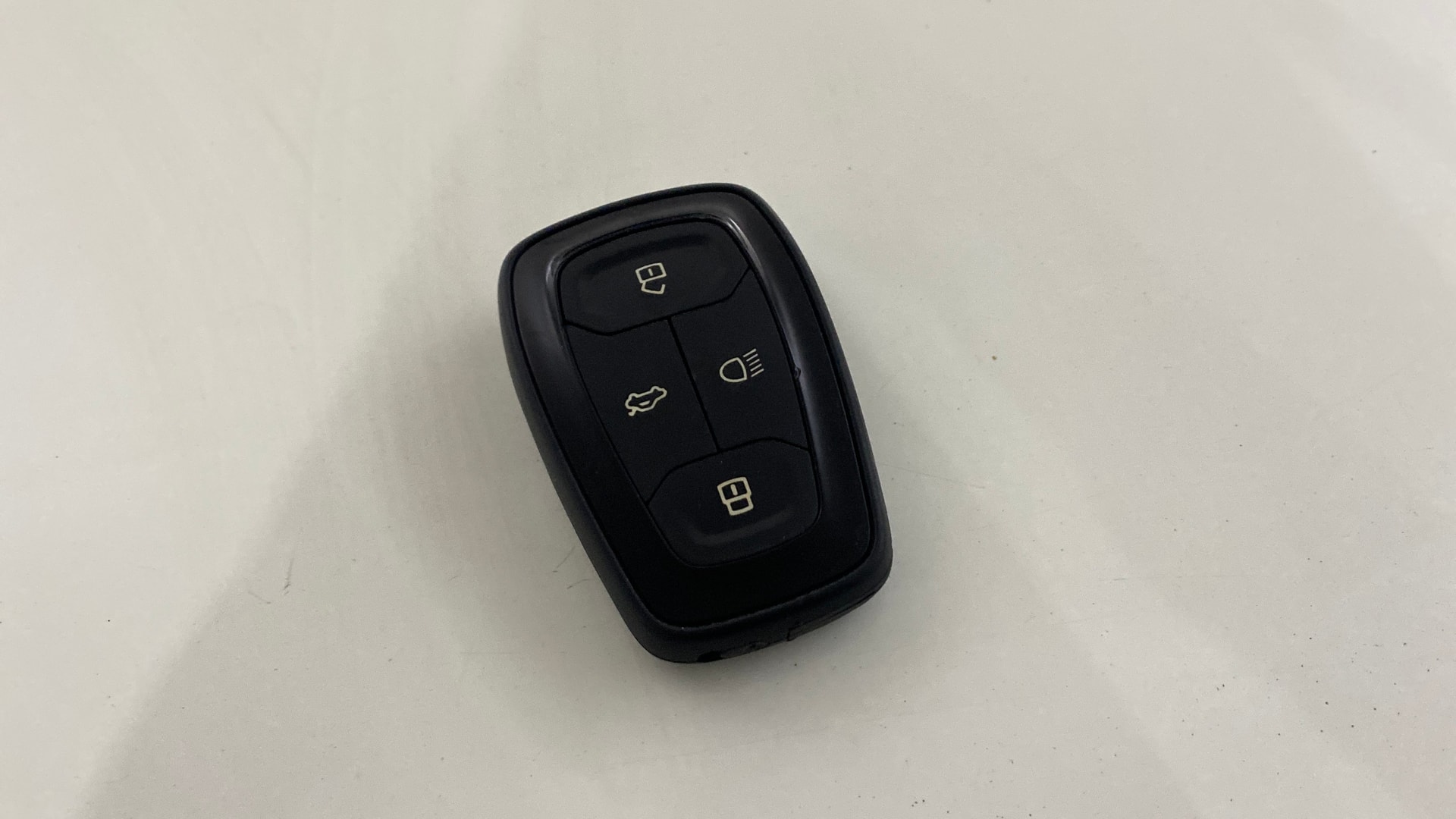 View 2022 Tata Nexon Revotron XE Image 28 Used 2022 Tata Nexon Revotron XE Image 28