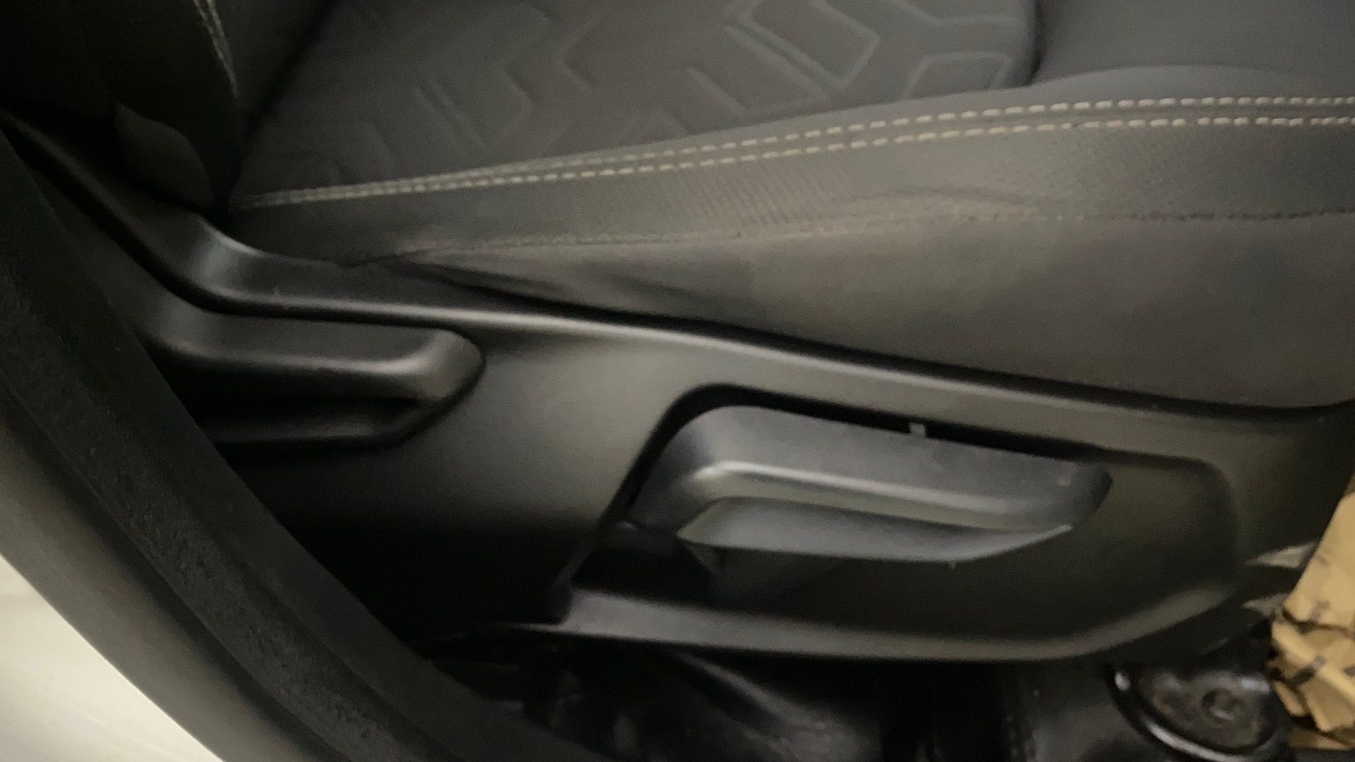 View 2022 Tata Nexon Revotron XE Image 18 Used 2022 Tata Nexon Revotron XE Image 18
