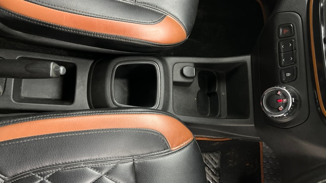 View Renault Kwid Image 38 Used Renault Kwid Image 38