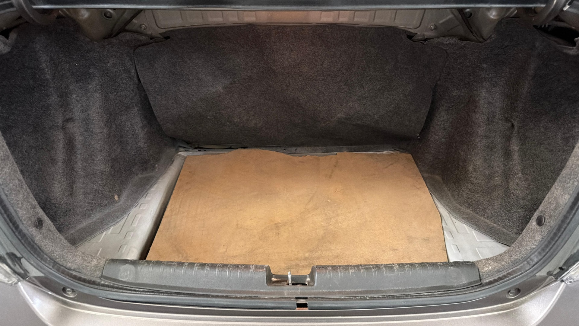View 2015 Honda Amaze E MT Petrol BS IV Image 10 Used 2015 Honda Amaze E MT Petrol BS IV Image 10