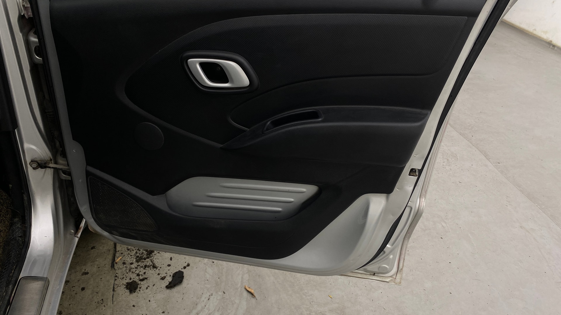 View 2019 Datsun Redi GO S-1.0L BS IV Image 32 Used 2019 Datsun Redi GO S-1.0L BS IV Image 32
