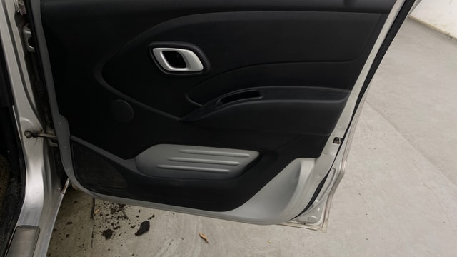 View Datsun Redi GO Image 32 Used Datsun Redi GO Image 32