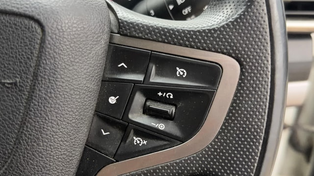 View Tata Safari Image 3 Used Tata Safari Image 3