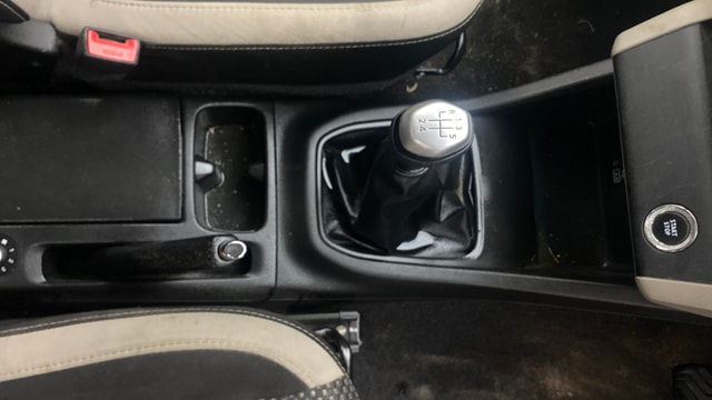 View Renault Triber Image 40 Used Renault Triber Image 40