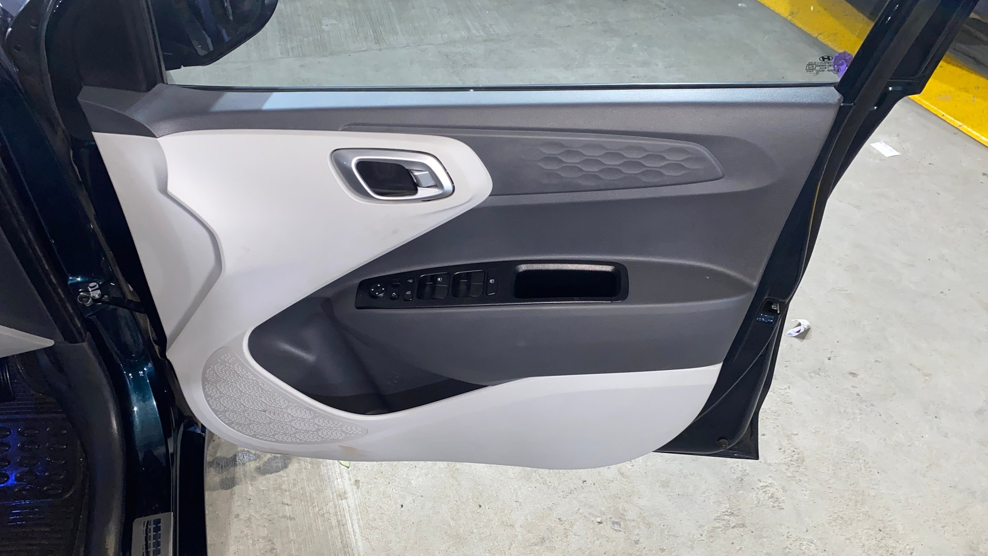 View 2023 Hyundai Grand i10 Nios Sportz Petrol Image 34 Used 2023 Hyundai Grand i10 Nios Sportz Petrol Image 34