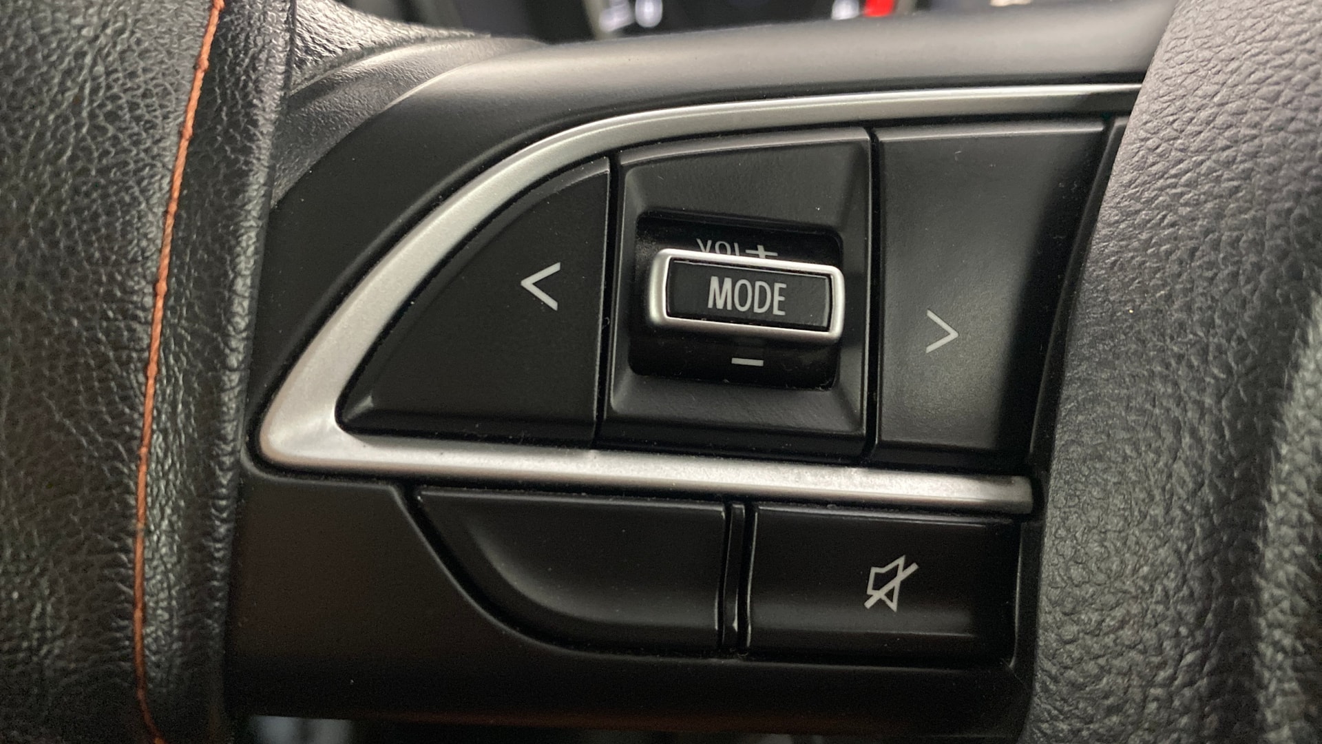 Used 2025 Toyota Glanza Used 2025 Toyota Glanza