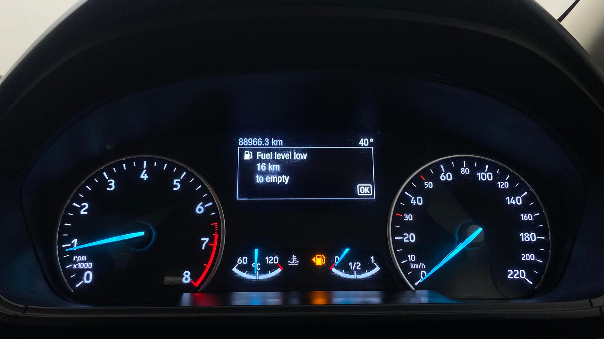 View 2019 Ford EcoSport 1.5 TDCi Diesel Ambiente BS IV Image 21 Used 2019 Ford EcoSport 1.5 TDCi Diesel Ambiente BS IV Image 21
