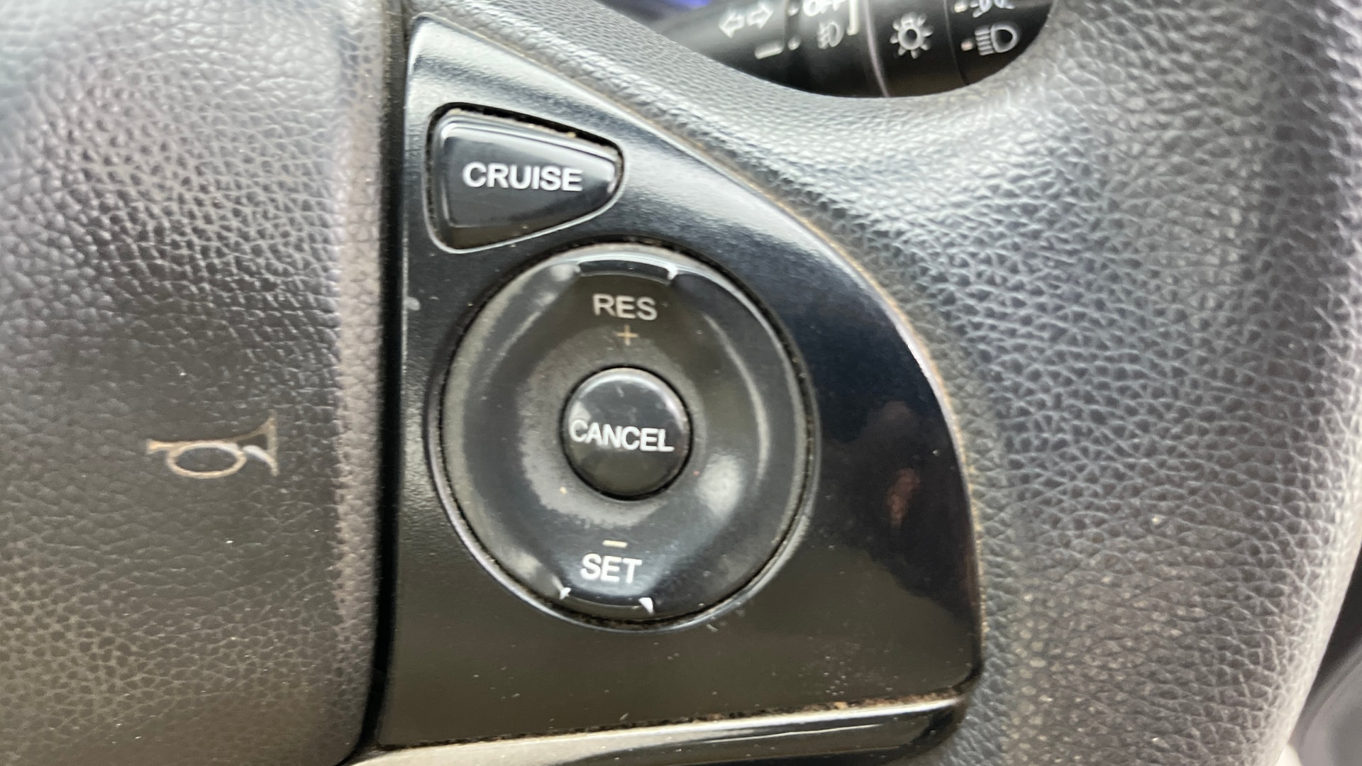View 2016 Honda City ZX MT Diesel Anniversary Edition Image 3 Used 2016 Honda City ZX MT Diesel Anniversary Edition Image 3