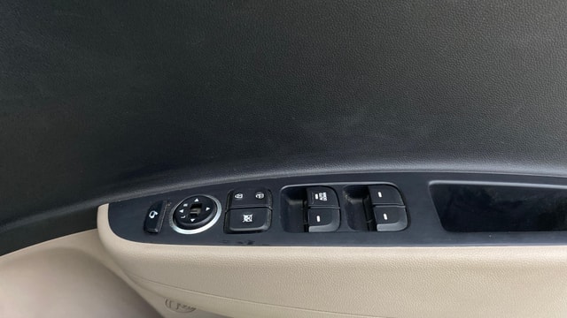 View Hyundai Grand i10 Image 32 Used Hyundai Grand i10 Image 32