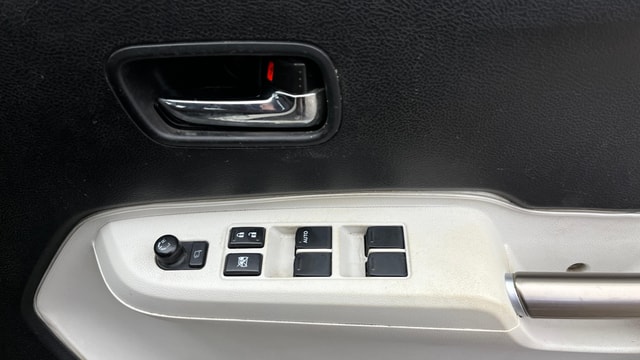 View Maruti Suzuki 1000 Image 38 Used Maruti Suzuki 1000 Image 38