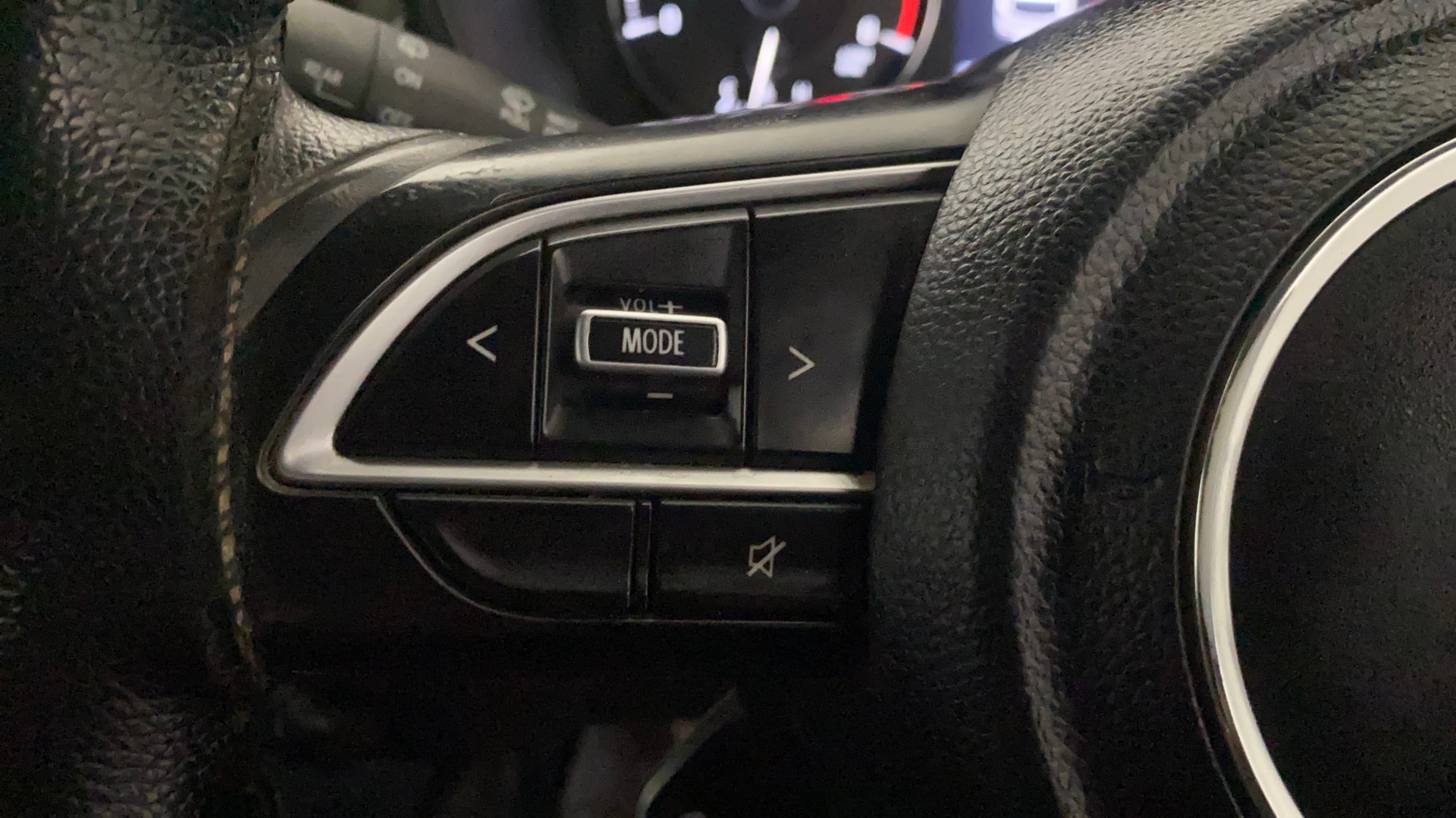 View 2023 Maruti Suzuki 1000 Base Variant Image 3 Used 2023 Maruti Suzuki 1000 Base Variant Image 3