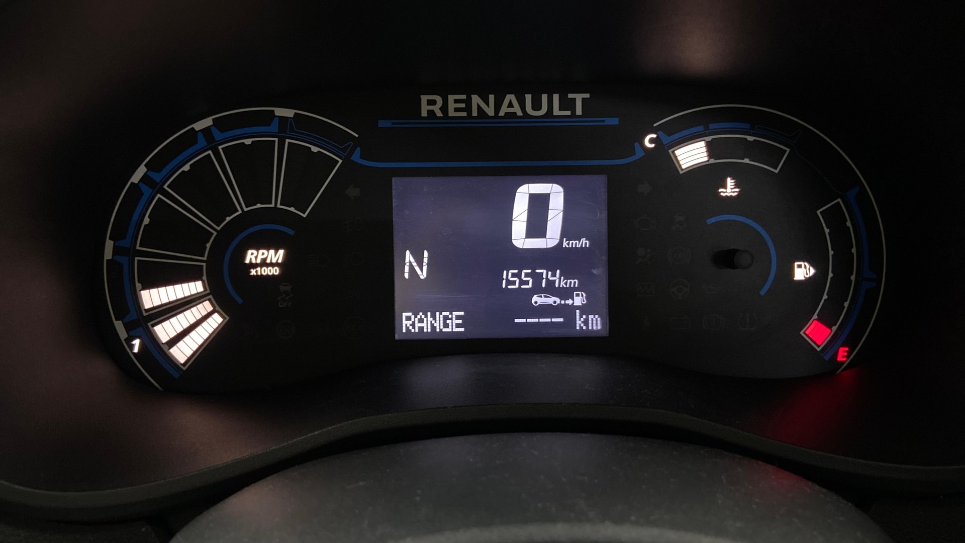 View 2023 Renault Kwid RXL 1.0 BS IV Image 34 Used 2023 Renault Kwid RXL 1.0 BS IV Image 34