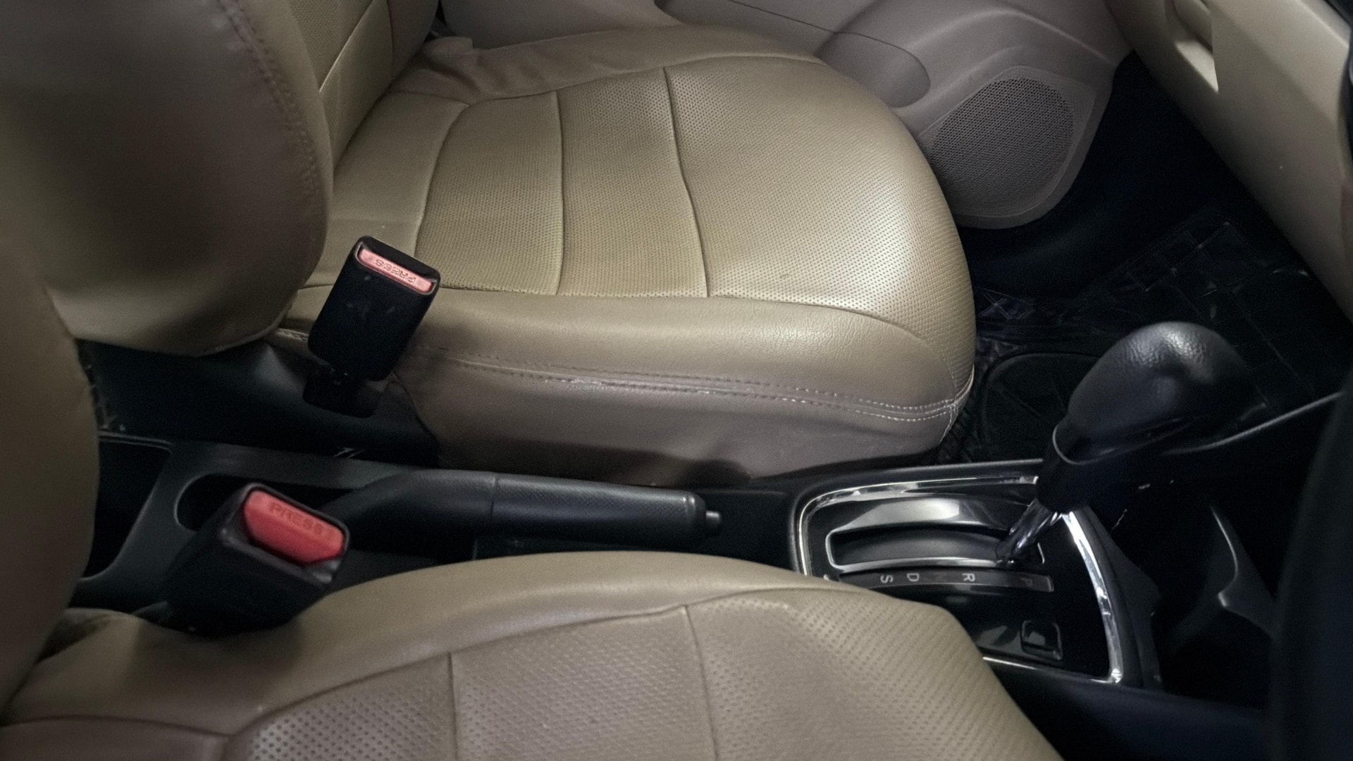 View 2018 Honda Amaze E MT Petrol BS IV Image 39 Used 2018 Honda Amaze E MT Petrol BS IV Image 39