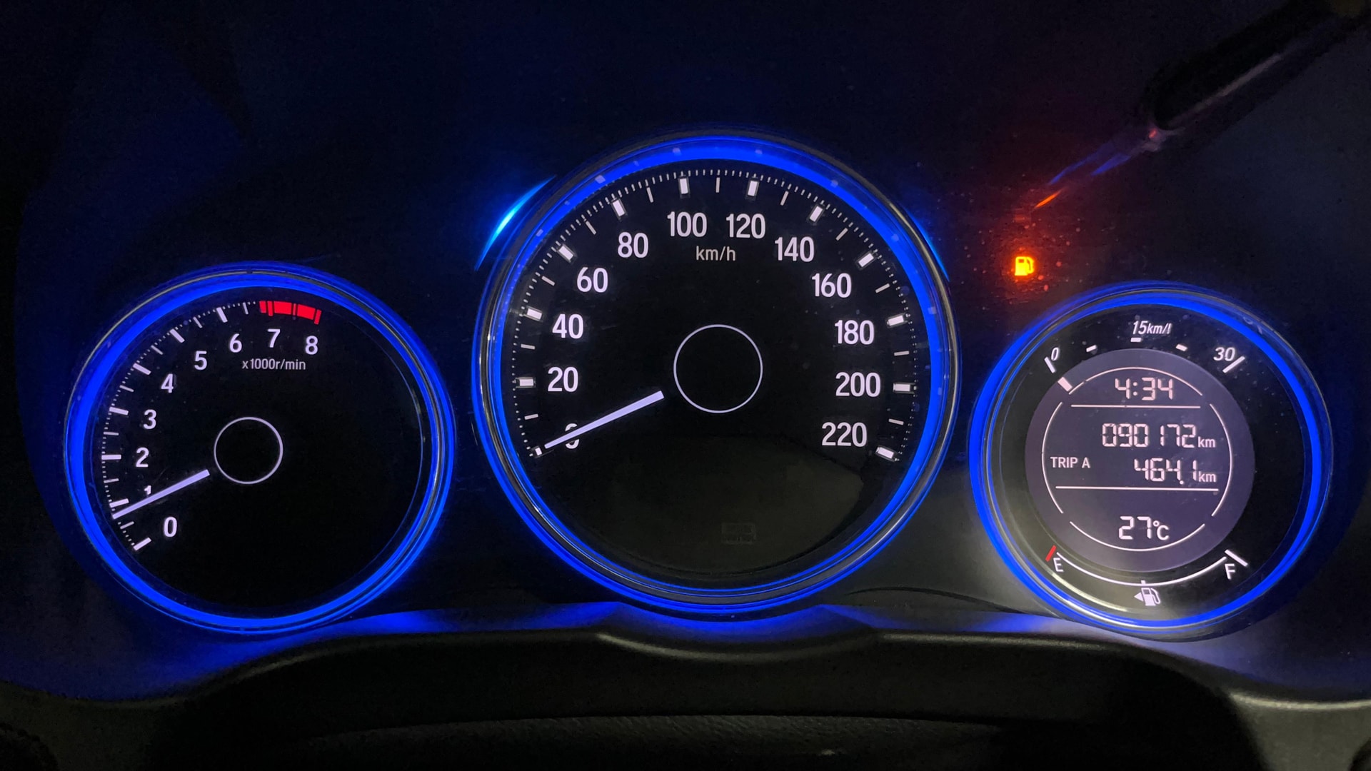 View 2015 Honda City ZX MT Diesel Anniversary Edition Image 21 Used 2015 Honda City ZX MT Diesel Anniversary Edition Image 21