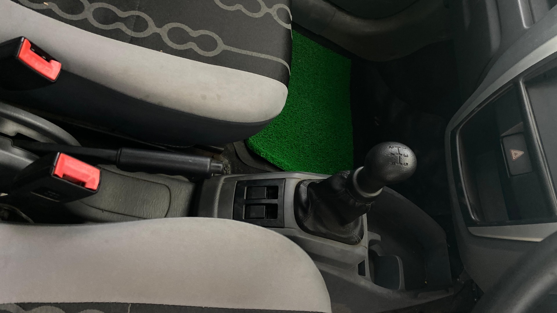 View 2014 Maruti Suzuki Alto 800 LX Image 37 Used 2014 Maruti Suzuki Alto 800 LX Image 37