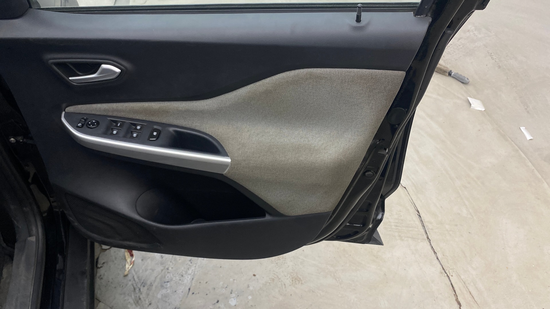 View 2022 Nissan Magnite Turbo XV Premium CVT Image 39 Used 2022 Nissan Magnite Turbo XV Premium CVT Image 39