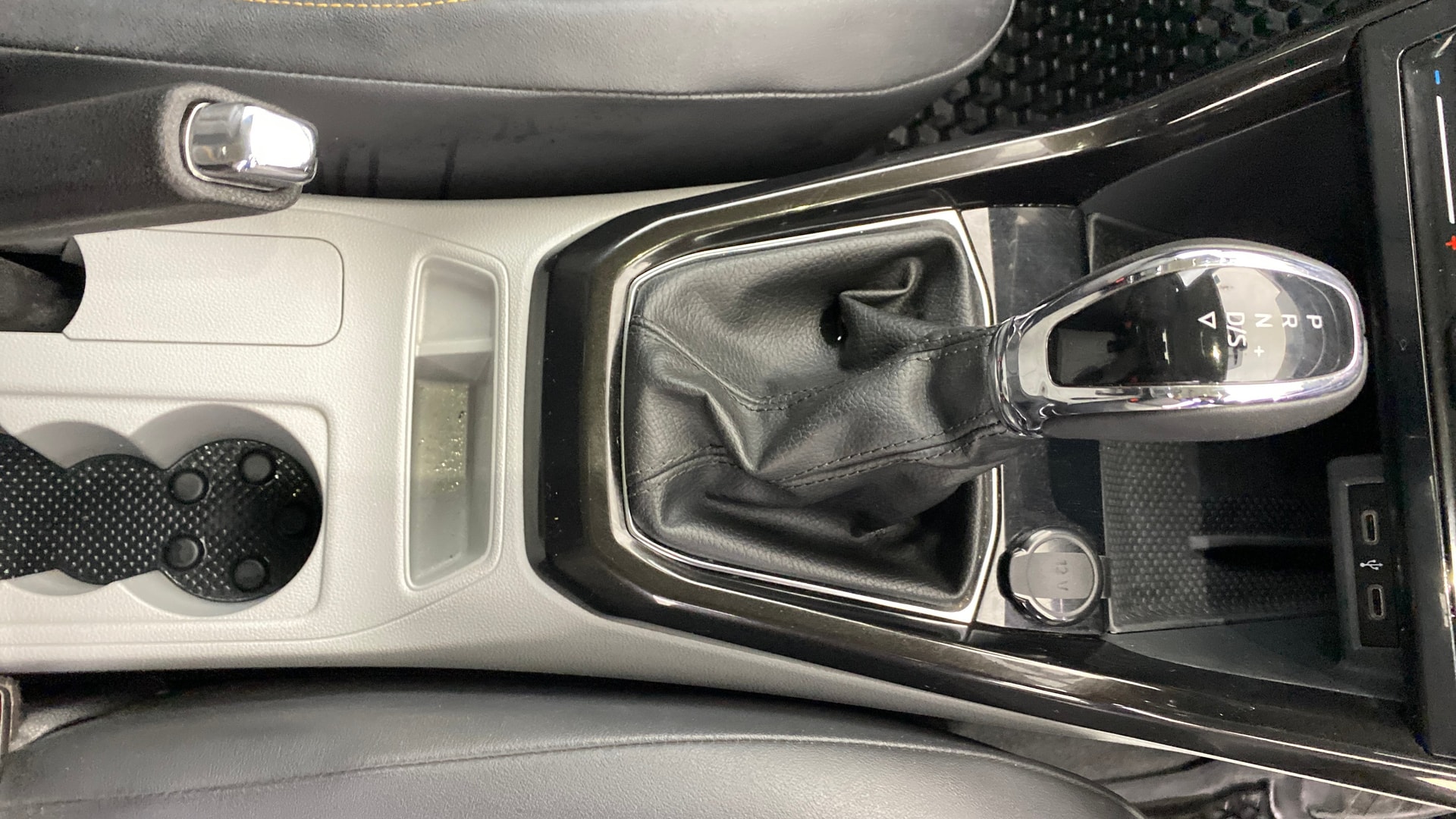View 2022 Skoda Kushaq Style 1.0 TSI AT - 6 Airbags Image 43 Used 2022 Skoda Kushaq Style 1.0 TSI AT - 6 Airbags Image 43
