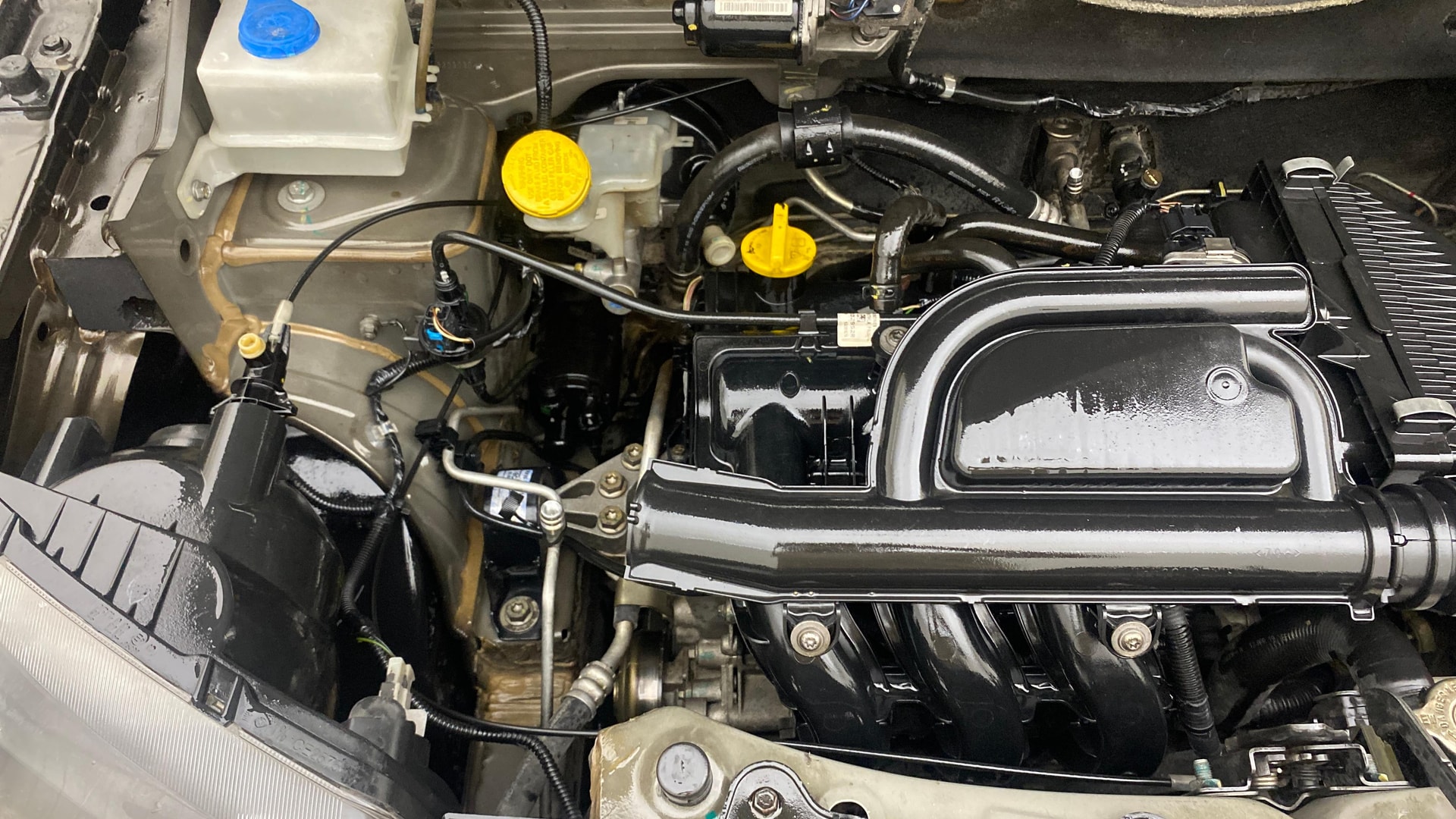 View 2019 Renault Kwid RXL Image 3 Used 2019 Renault Kwid RXL Image 3