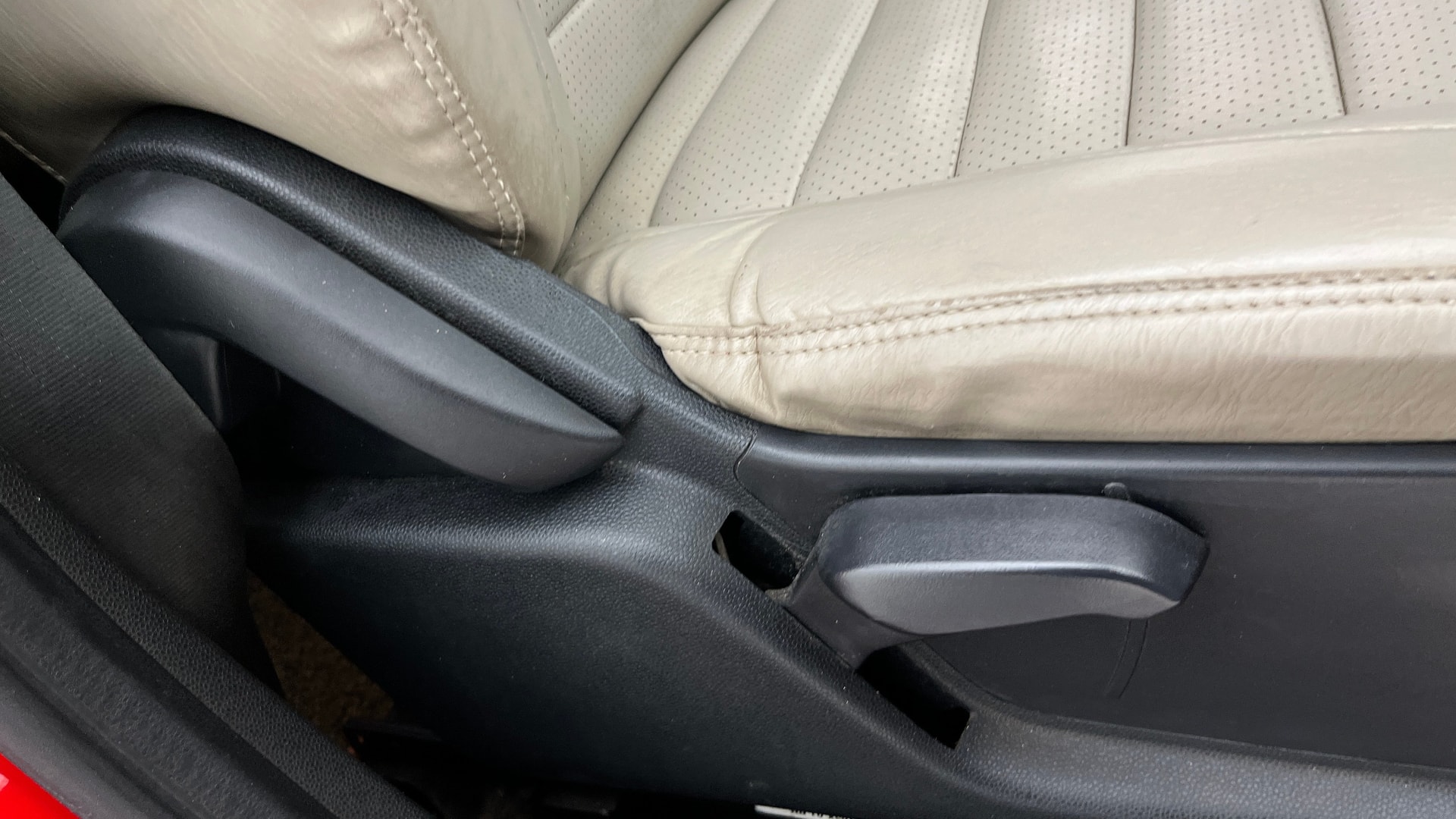View 2021 Ford EcoSport 1.5 TDCi Diesel Ambiente BS IV Image 11 Used 2021 Ford EcoSport 1.5 TDCi Diesel Ambiente BS IV Image 11