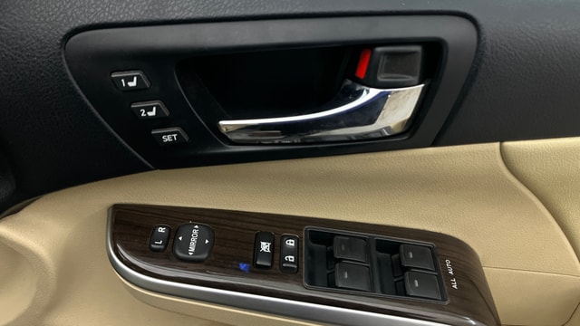 View Toyota Camry Image 33 Used Toyota Camry Image 33