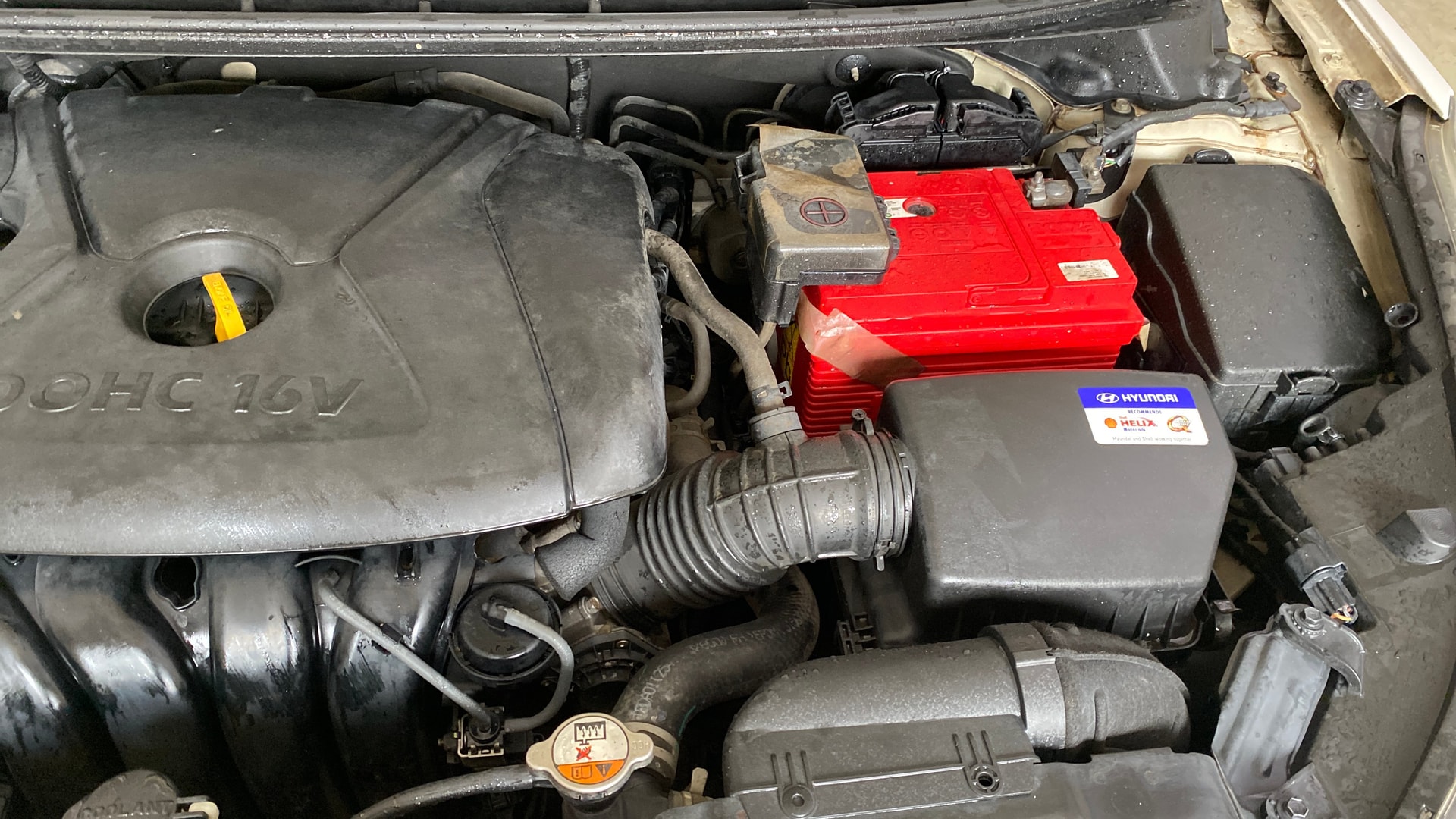 View 2017 Hyundai Elantra 1.6 CRDi S Image 14 Used 2017 Hyundai Elantra 1.6 CRDi S Image 14