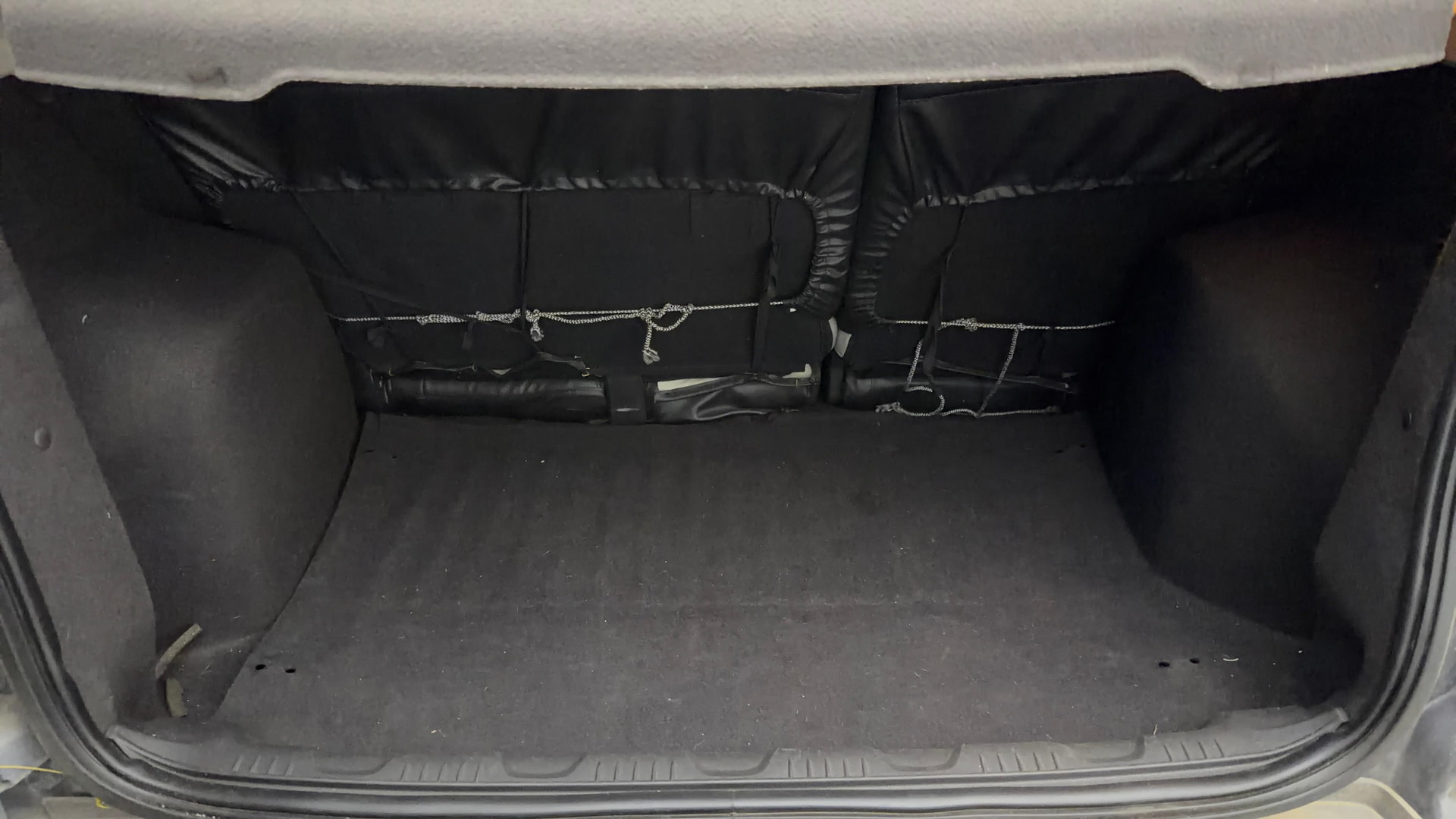 View 2016 Ford EcoSport 1.5 TDCi Diesel Ambiente BS IV Image 10 Used 2016 Ford EcoSport 1.5 TDCi Diesel Ambiente BS IV Image 10
